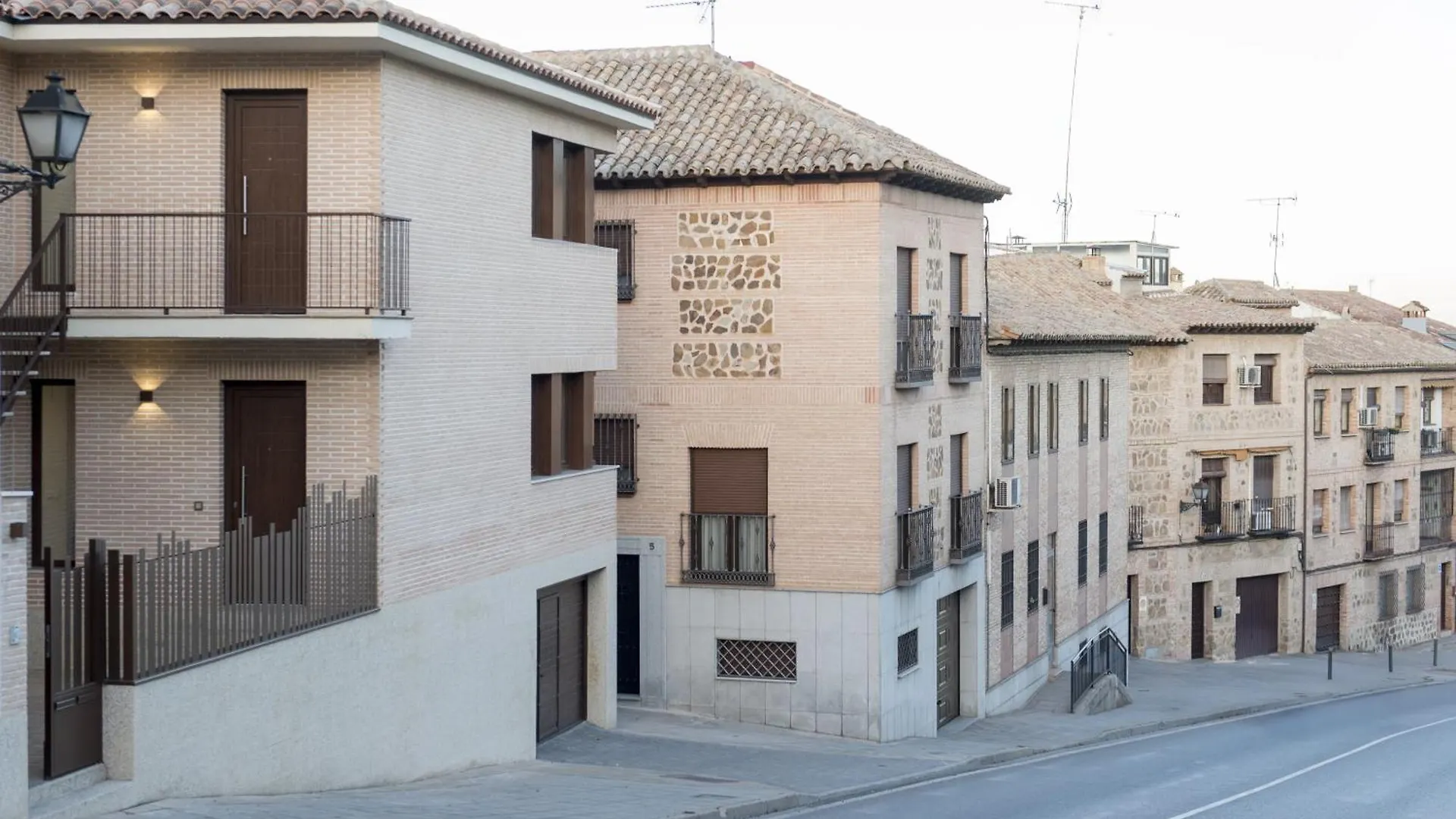 Alfares De Muralla Toledo Holiday home